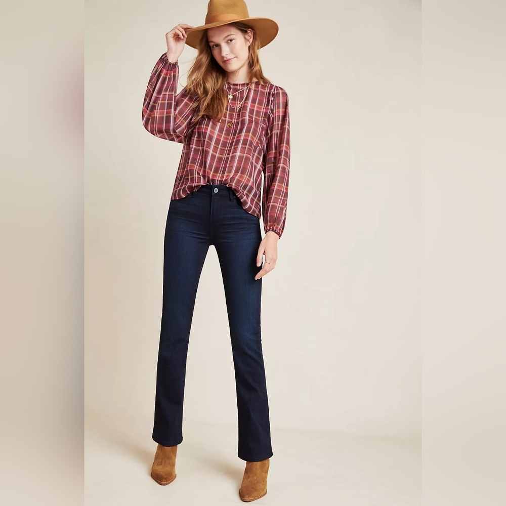 PAIGE - NWT Manhattan Mid-Rise Slim Bootcut Jeans - Size 25 (RRP US$199.00)